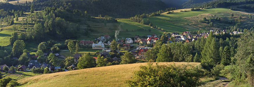 山区小镇。Pieniny，波兰