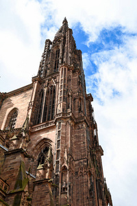在法国哥特式建筑大教堂