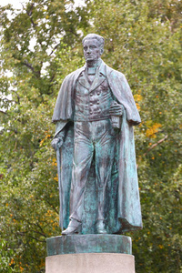 这座雕像的扬尼斯  Kapodistrias Ligovsky 大街 6 俄罗斯圣彼得堡 9 月 2017