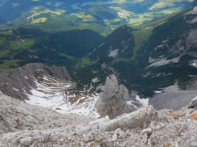 在 dachsteingebirge 在奥地利 Grosse Bischofsmutze 周围高山 lansdcape