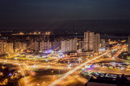 夜晚的城市基辅图片