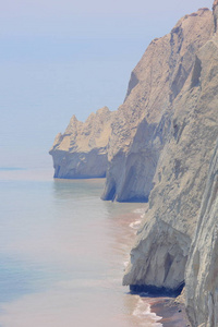 霍尔木兹海峡的红海水