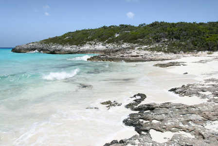 加勒比海岛岩石海滩