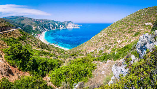 谷在希腊凯岛去美丽的米尔托斯海滩
