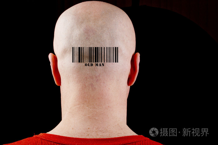 在秃头男人条码老男人