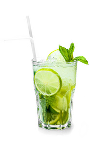 含酒精的饮料 mojitos