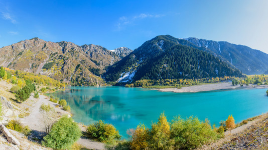 伊塞克湖高山