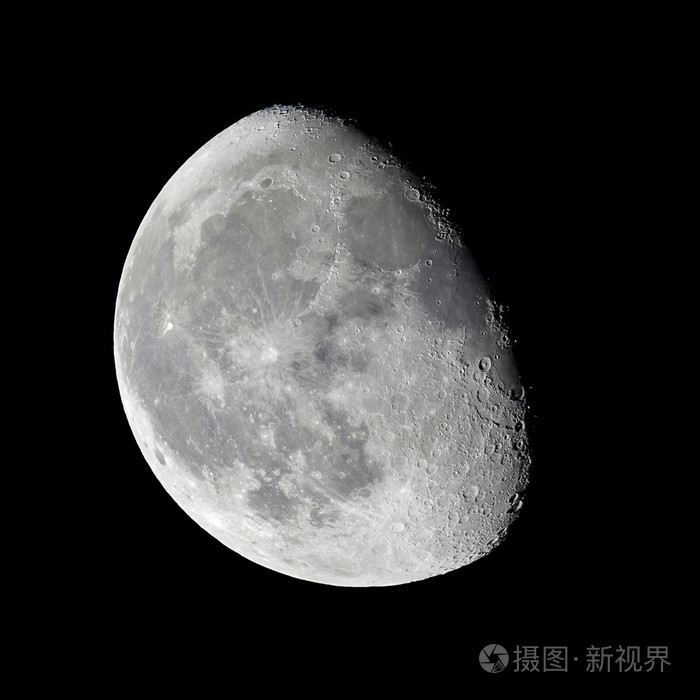 月亮渐亏凸月