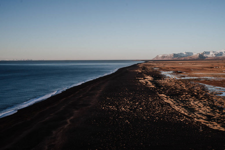 海岸风景在 Reynisfjara, 冰岛