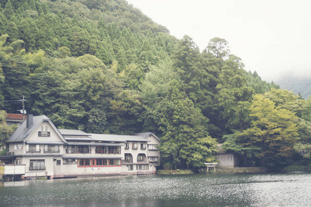 日本汤布院麒麟湖风景区景观