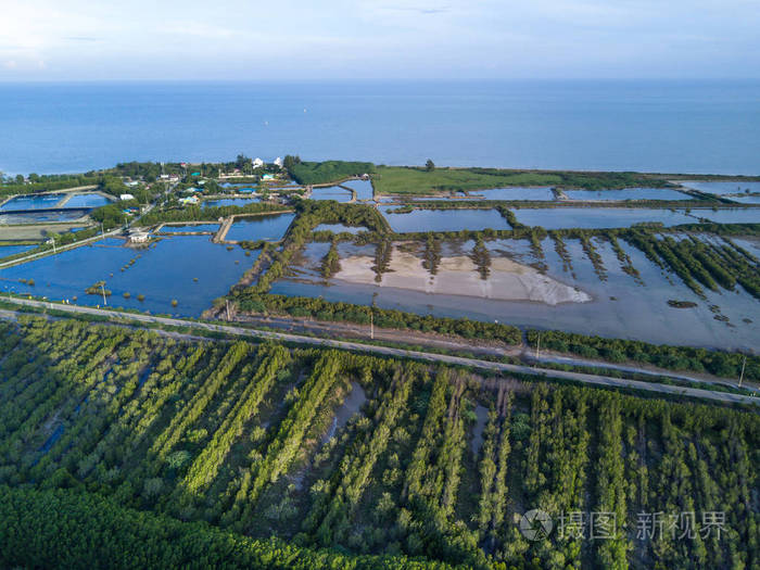 养虾场和石灰岩山区山姆 roi 三百峰国家看齐