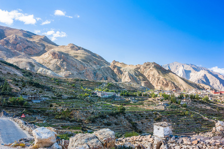 喜马拉雅山风景。查谟和克什米尔邦，印度北部