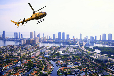 在迈阿密海滩的直升机之旅