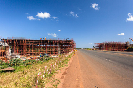 建设新桥公路图片