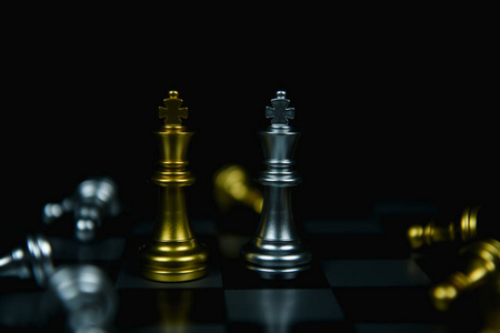领导理念。象棋是领导者。比较象棋是一个 st