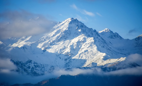 trans伊犁阿拉套山