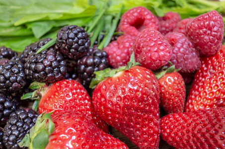 trawberries 和浆果的特写