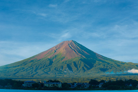 富士山夏天污垢圆锥没有雪河口湖