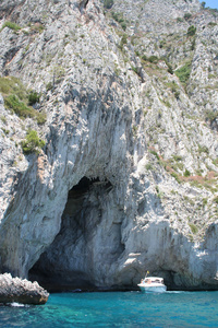 卡普里意大利洞穴