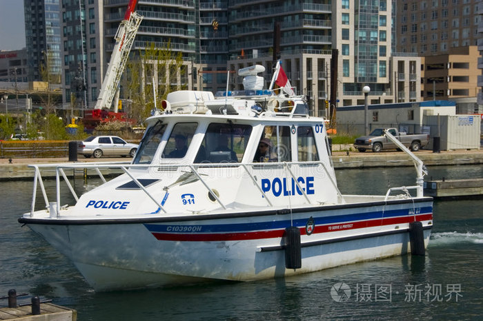 警船