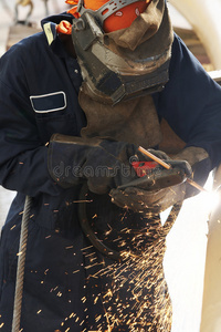 男人 燃烧 安全 火炬 金属 工作 行业 制造 面具 焊接工