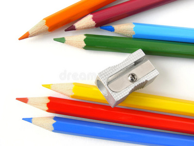 铅笔和卷笔刀图片