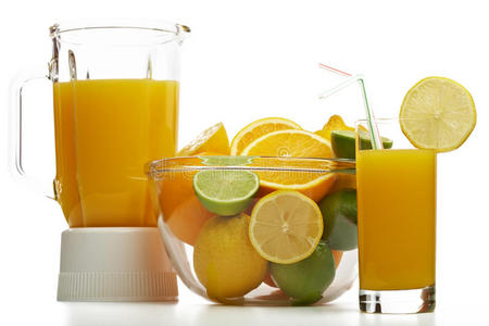 橙汁水果搅拌机图片