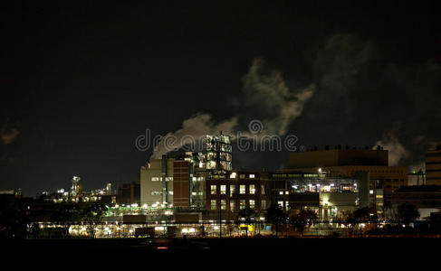 化工厂夜间图片