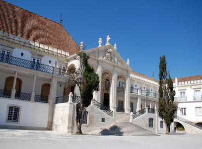 著名的最古老的科英布拉大学葡萄牙