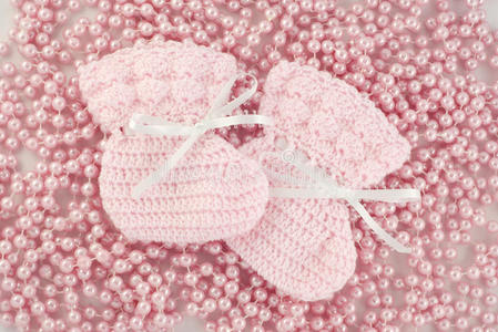针织粉色婴儿靴