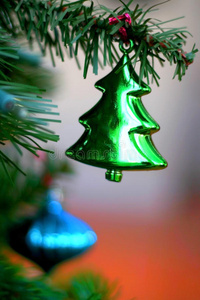 绿色圣诞树装饰品