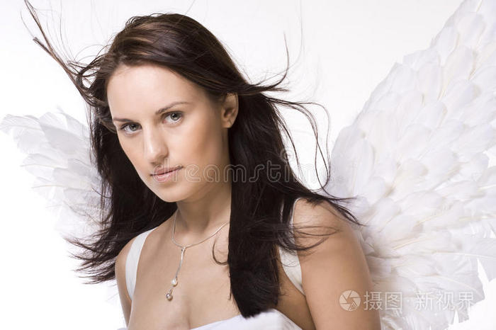 长着天使翅膀的美女