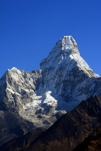 尼泊尔阿玛达布拉姆山