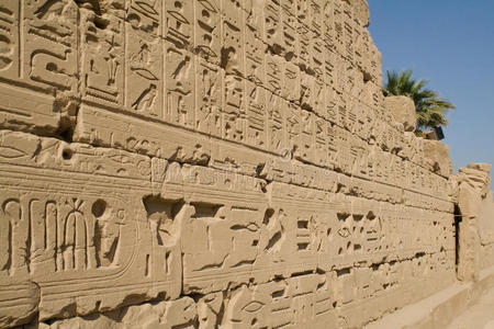埃及卢克索象形文字墙