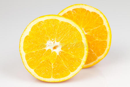 半橙色