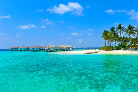 马尔代夫水上别墅和蓝海图片