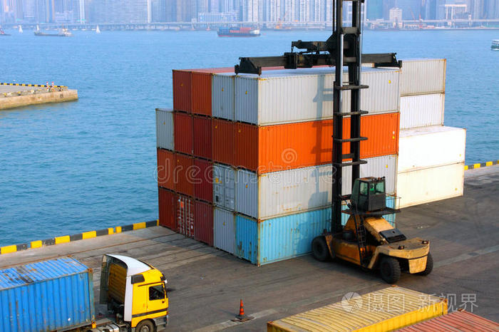 集装箱叉车