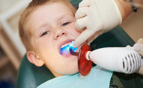 儿童牙齿锉图片