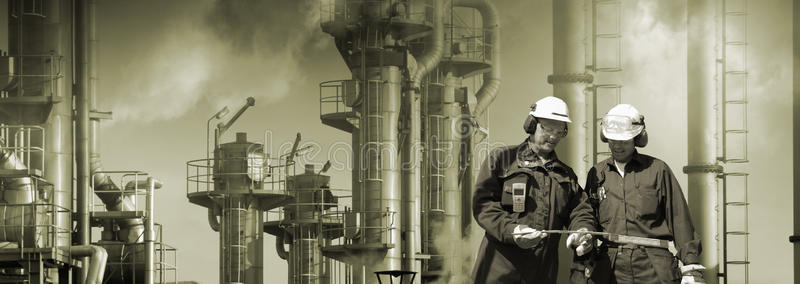 炼油厂工人和工业
