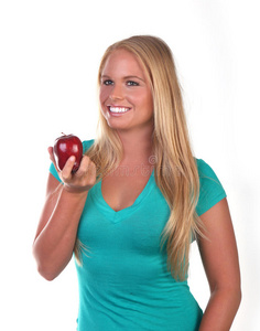 健康年轻女性吃营养食品