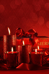红色圣诞蜡烛