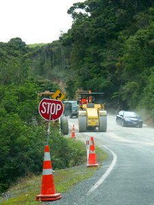 道路工程停车标志机械和车辆