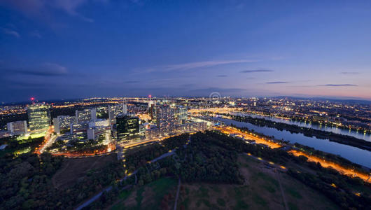 维也纳城市夜景