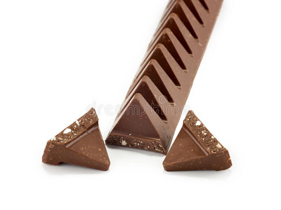 金字塔形状的巧克力棒。