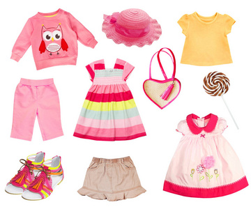 粉色的衣服婴儿拼贴套上白色孤立