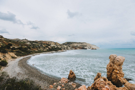 海与深浅不同的蓝色在克里特岛，希腊