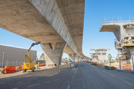 建公路