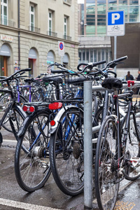 自行车在城市停车
