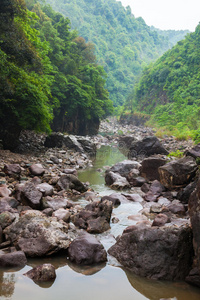 峡谷