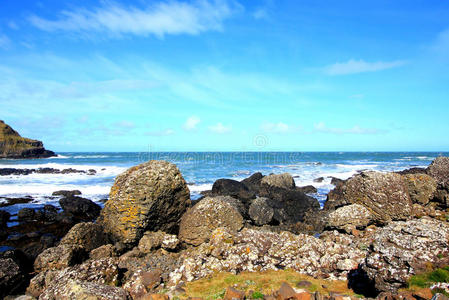 爱尔兰美丽的岩石海岸线